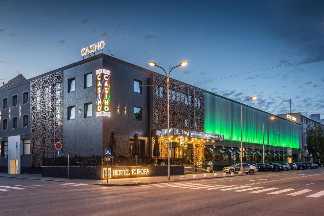 Hotel Europa Komárno المظهر الخارجي الصورة